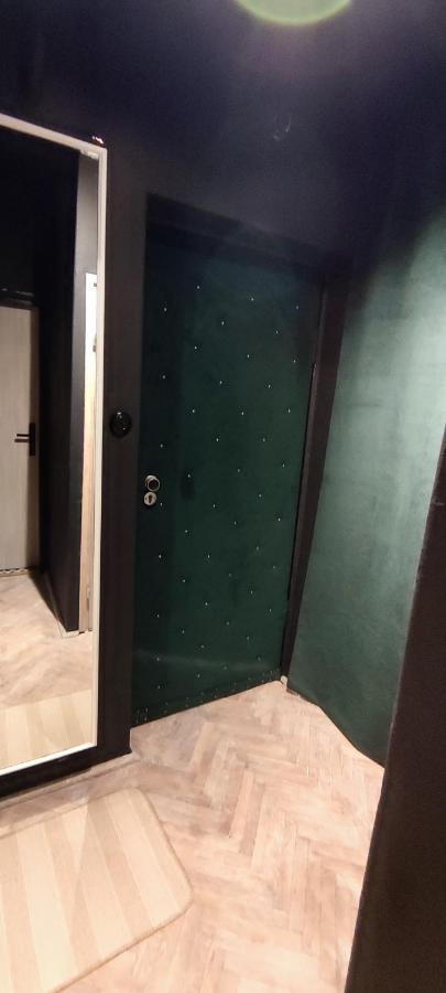 Private Apartament Wroniecka 6 - Parking Poznań Eksteriør bilde