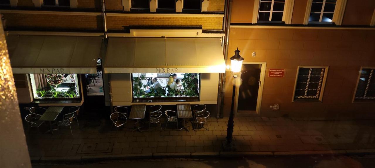 Private Apartament Wroniecka 6 - Parking Poznań Eksteriør bilde