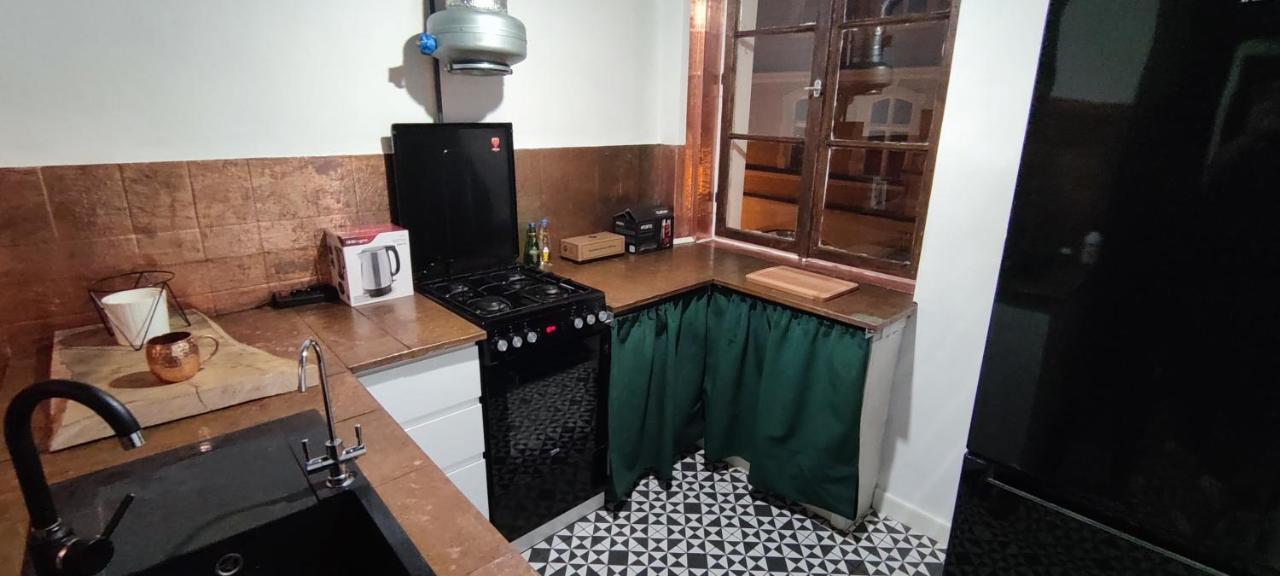 Private Apartament Wroniecka 6 - Parking Poznań Eksteriør bilde